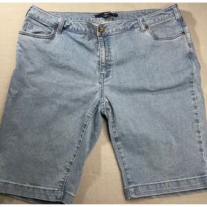 Denim 24/7 Womens Light Wash Bermuda Jean Shorts Size 16W Stretch Heart Detail